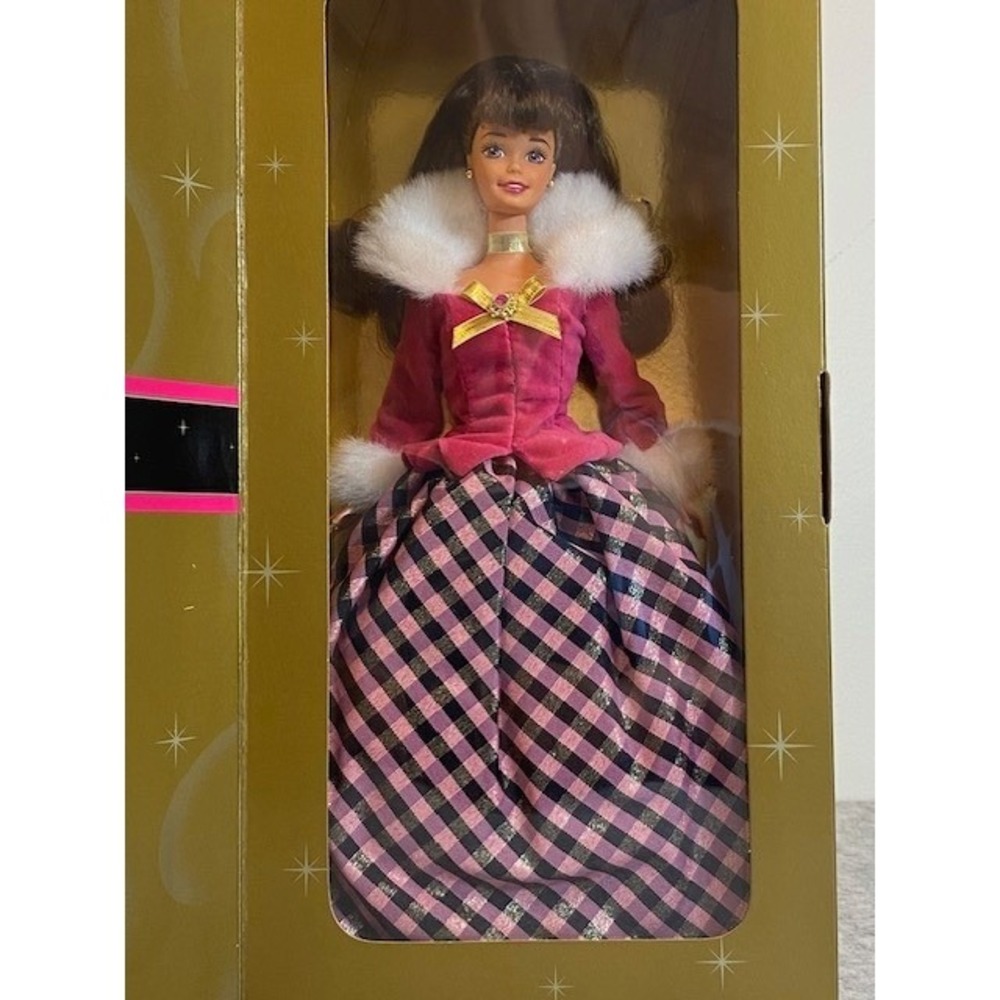 Winter Rhapsody Barbie Doll Avon Exclusive Special Edition Brn Hair 1996**VTNG